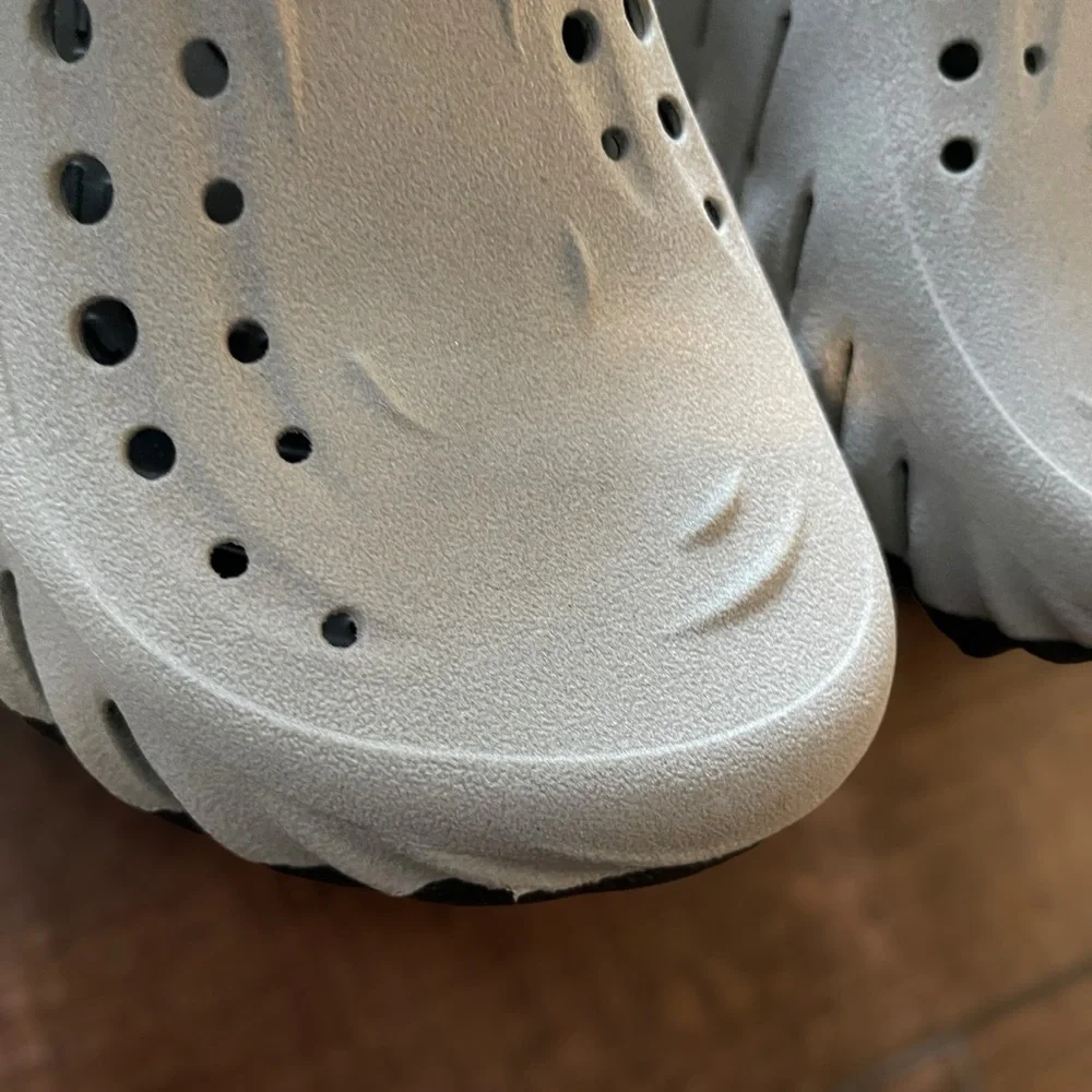 ‼️SOLD‼️CROCS Echo Reflection • Size 6 Men 8 Women - Picture 7 of 10